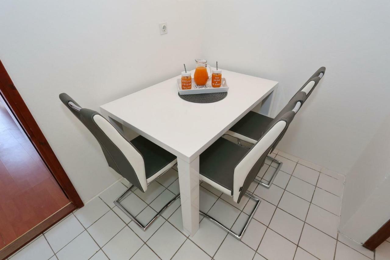 Apartments Golub Nin Kültér fotó