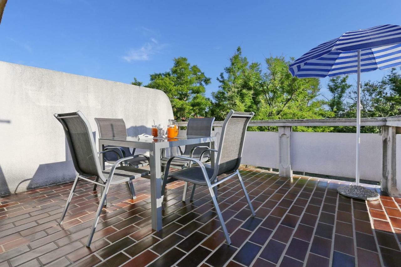 Apartments Golub Nin Kültér fotó